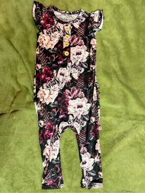 Little Bum Bums and Roses Boom Shakalaka Ruffle Romper 9 12 month Bamboo Sensory